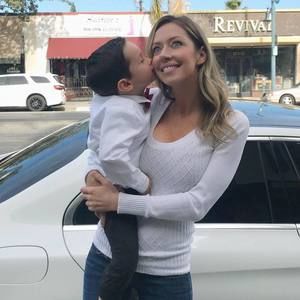 Meet your Posher, Lindsey